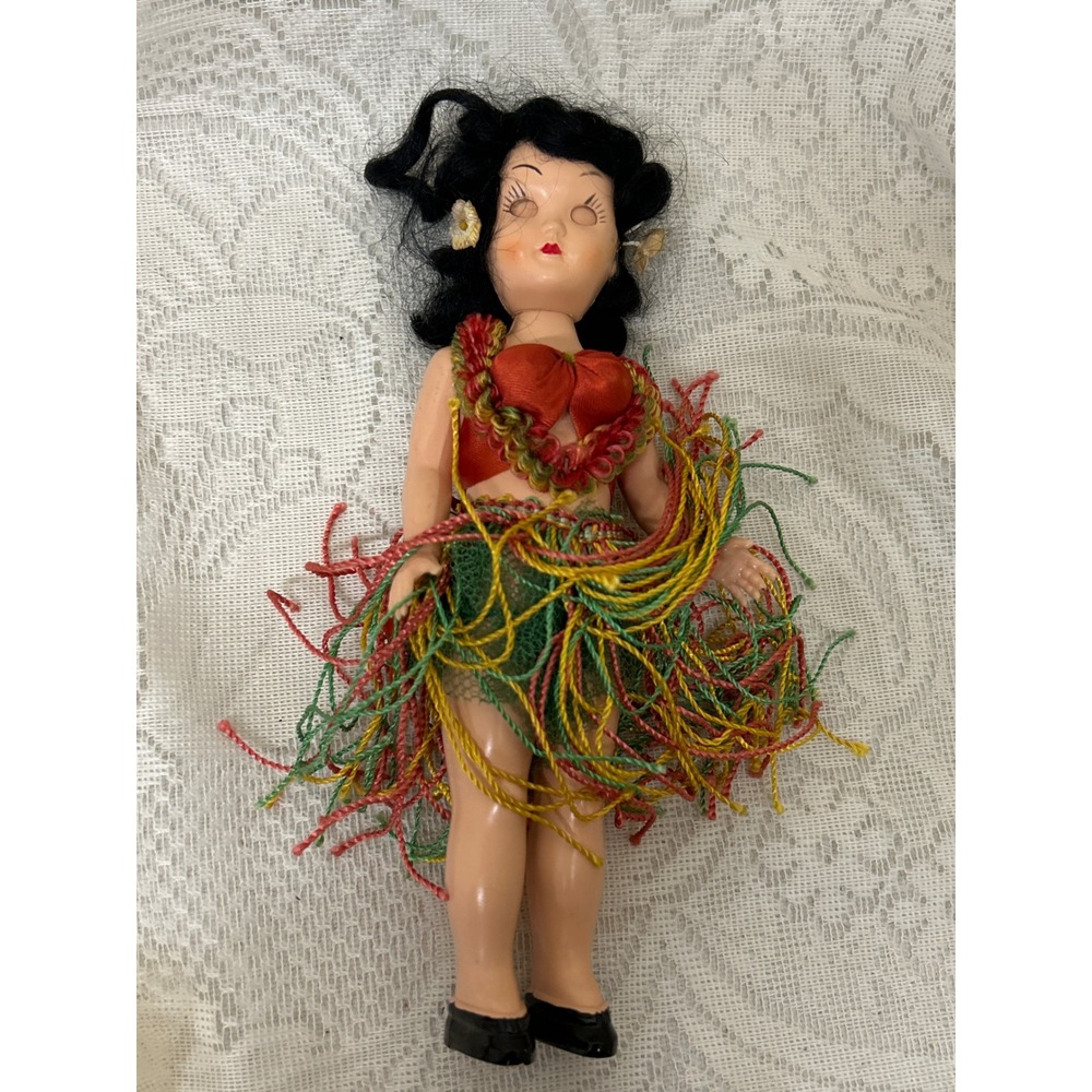 Vintage Plastic Molded Art Co Hula Girl Doll 7.5" Sleep Eyes 1950s Hawaii Tiki - Picture 4 of 5
